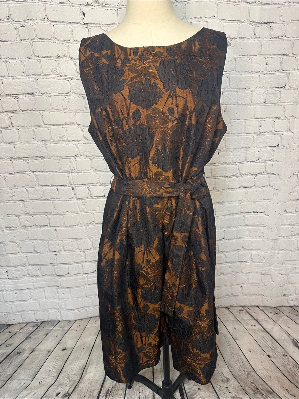 Talbots Bronze and Black Floral Jacquard Belted Dress Size 18 NEW - Picture 2 of 9